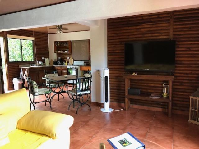 Casa Toucan Mit Privat Pool Near Np Ballena Увита Екстериор снимка