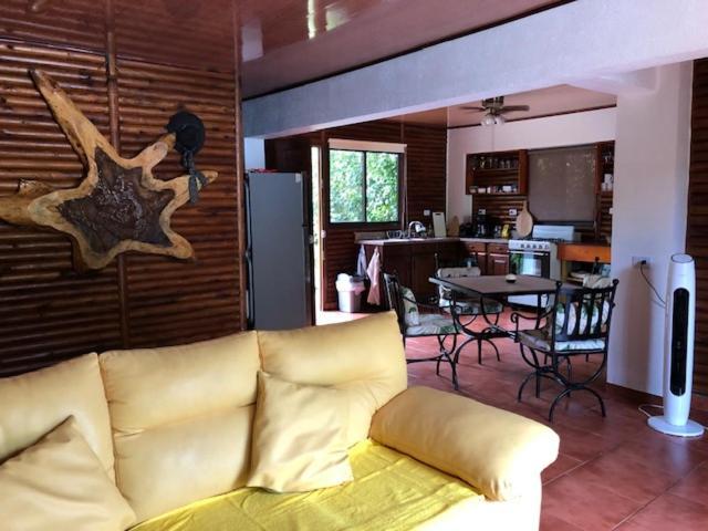 Casa Toucan Mit Privat Pool Near Np Ballena Увита Екстериор снимка